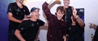 Фото: Янник Синнер с командой празднуют победу на Итоговом чемпионате ATP — 2025